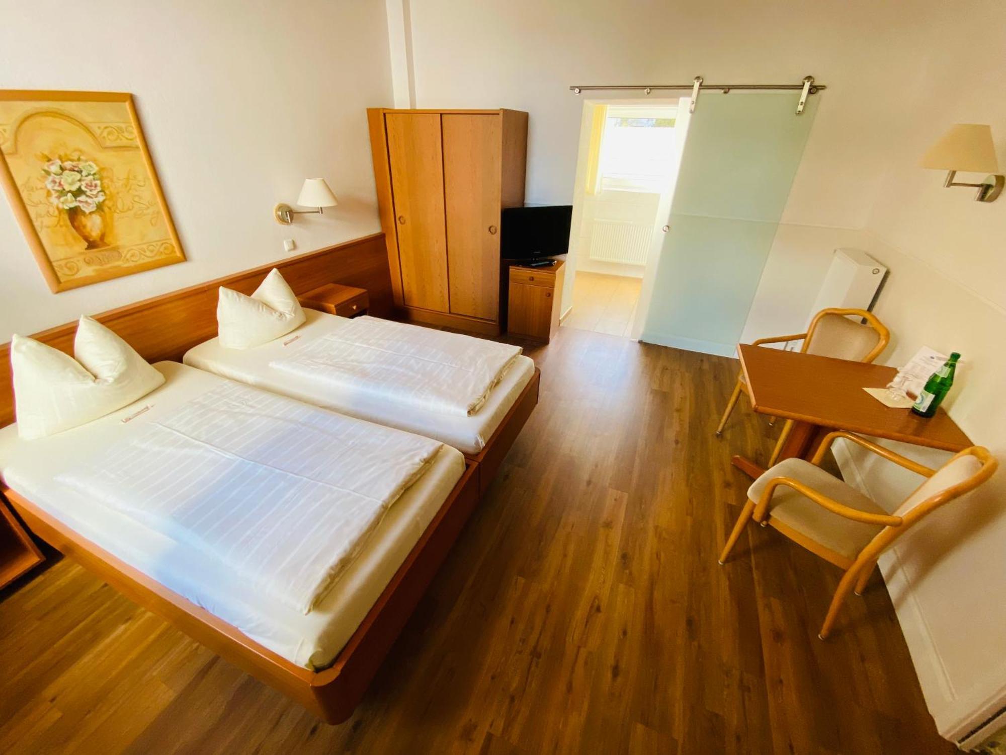 Hotel Sonnenklause Любек Екстериор снимка