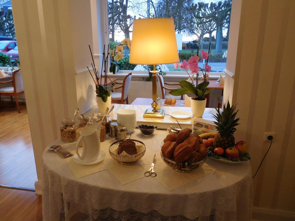 Hotel Sonnenklause Любек Екстериор снимка